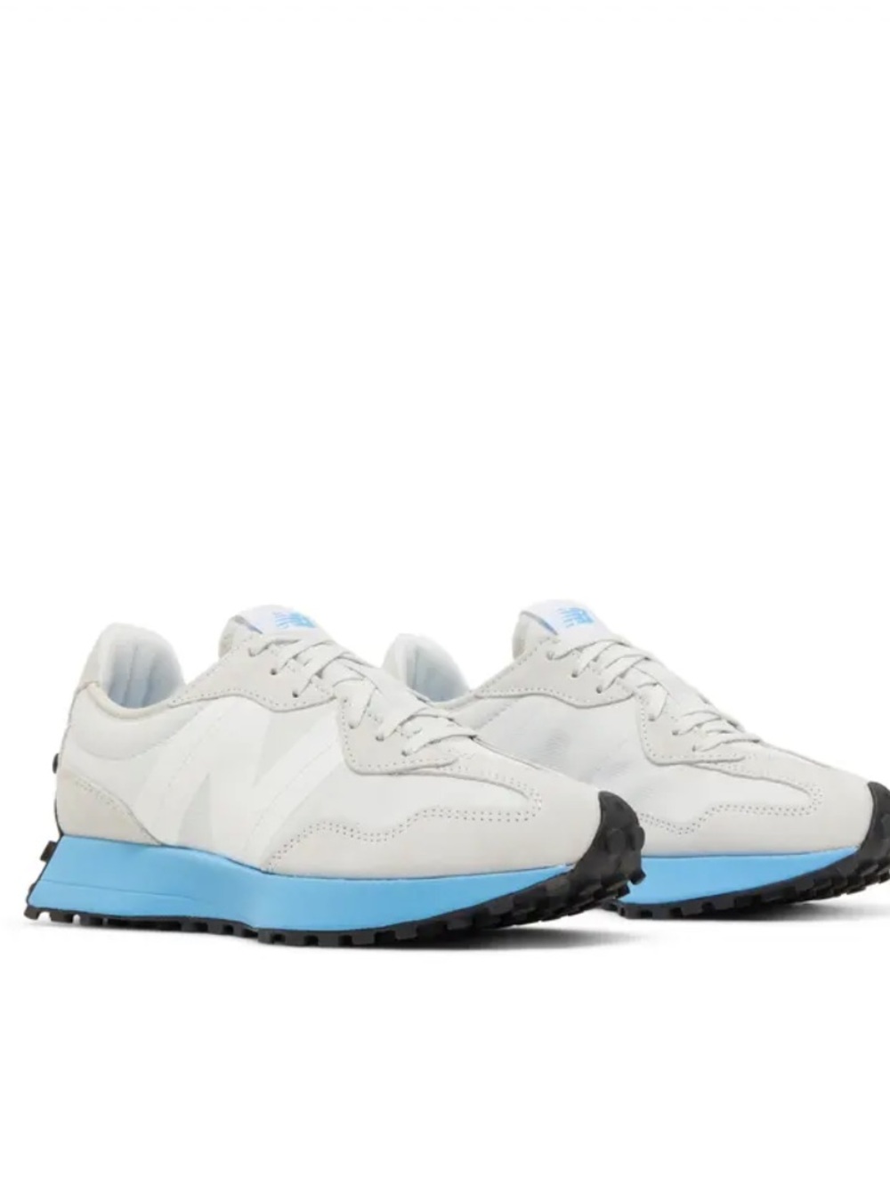 New Balance Women’s 327 Sneaker in Nimbus Cloud and Sky Blue, size 7